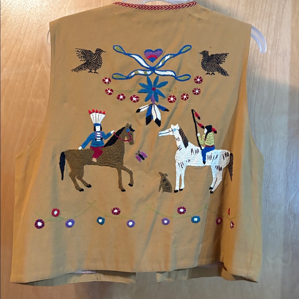 Double D Ranch Vintage Tan Vest with Embroidery; Size M - Picture 2 of 14